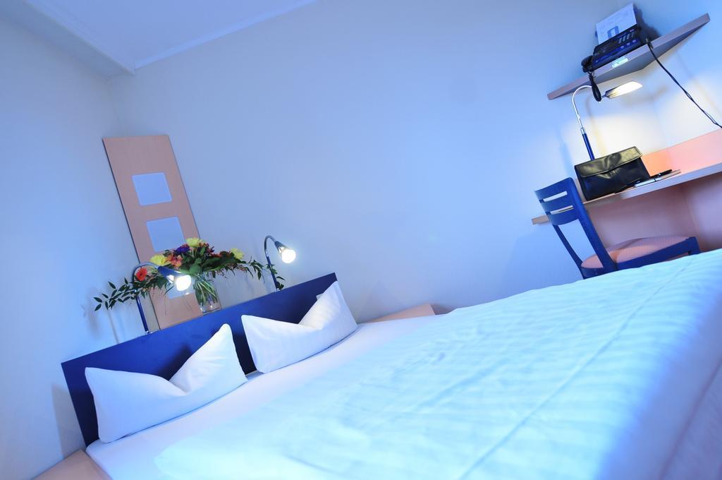 Hotel am Tierpark Gotha Buitenkant foto