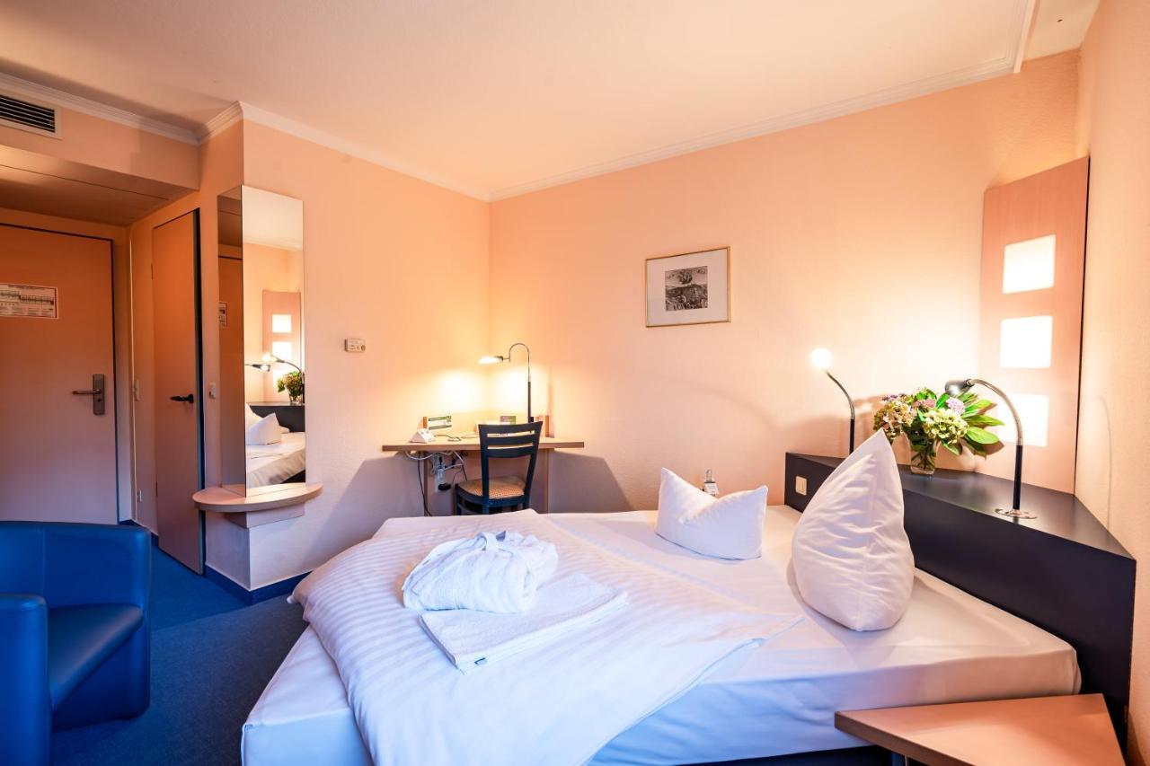 Hotel am Tierpark Gotha Buitenkant foto