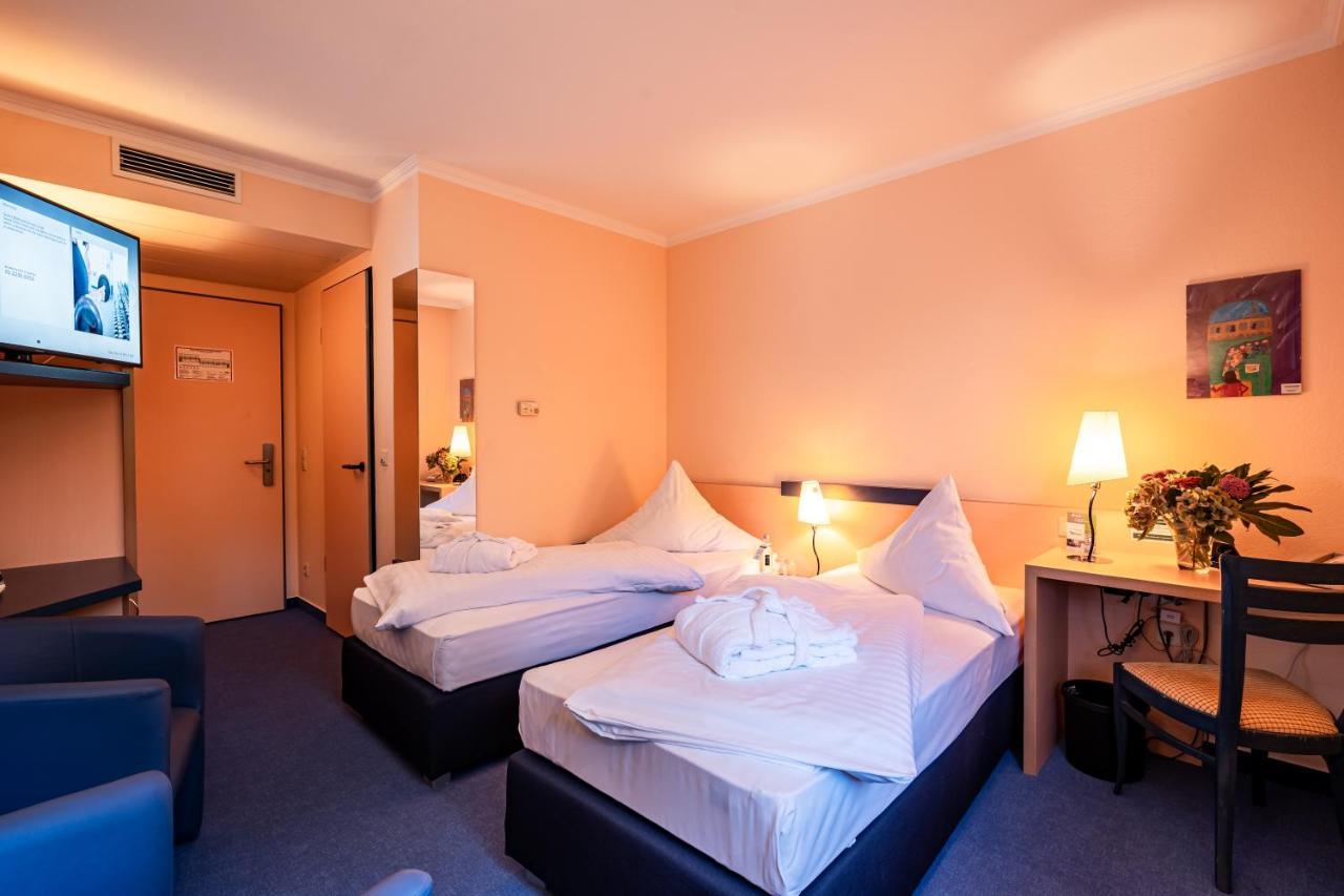 Hotel am Tierpark Gotha Buitenkant foto
