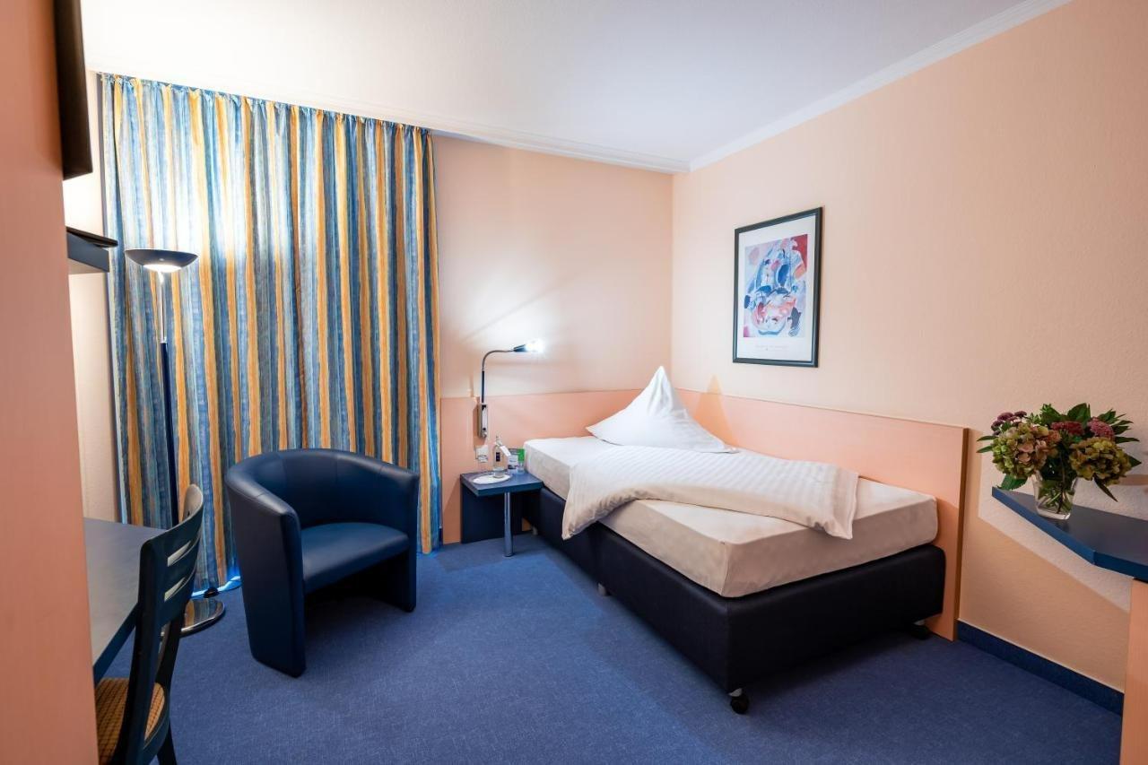 Hotel am Tierpark Gotha Buitenkant foto